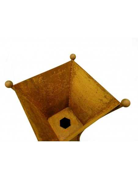 Rost Säule tailiert mit Pflanzboden und Kugeln