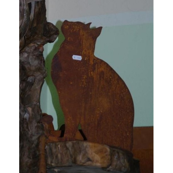 Katze sitzend auf Platte