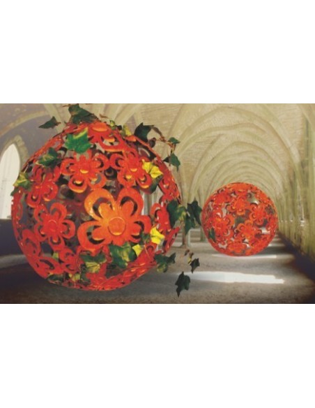 Edelrost Blumenkugel Ø 40 cm Kugel aus zusammengeschweisten rositgen Blumen