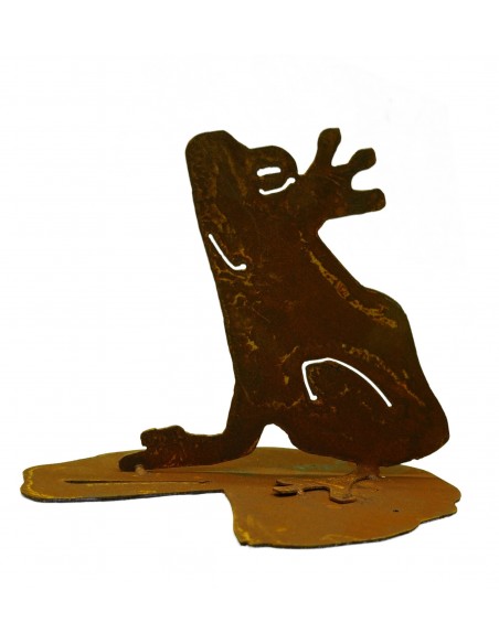 Frosch auf Seerosenblatt