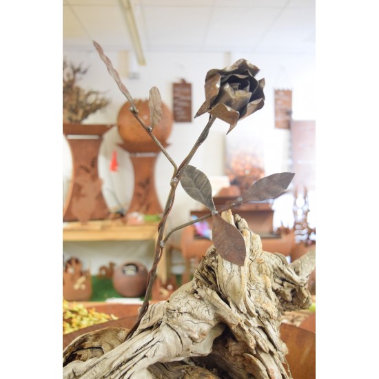 Edelrost Rose mit Stiel als Rostdeko