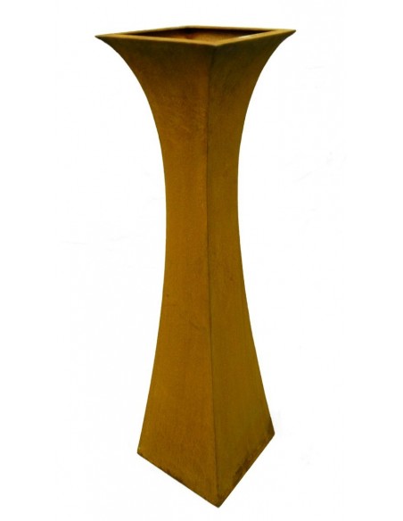 rostige Pflanzsäule tailiert schmal mit eingesetzem Boden