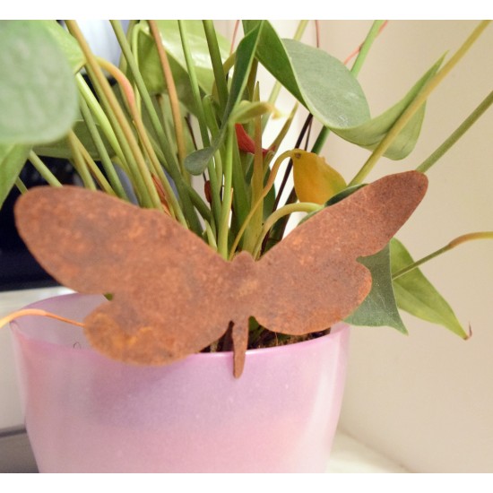 2 verschiedene rostige Schmetterlinge für Vasen Edelrost rostig Metall