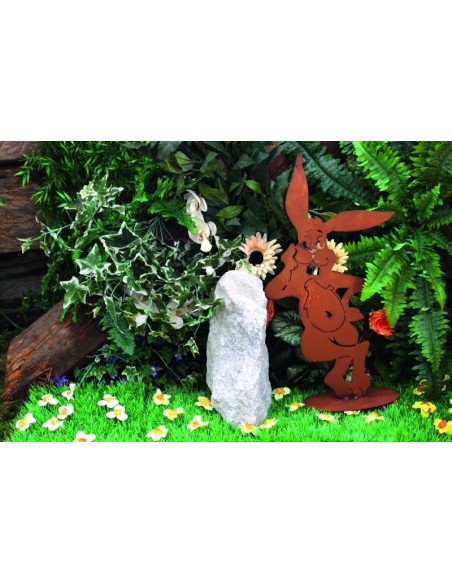 Cooler Hase stehend auf Platte