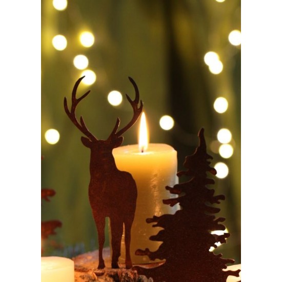 Edelrost Hirsch mit Baumspieß als Stecker mini 4 - frontal