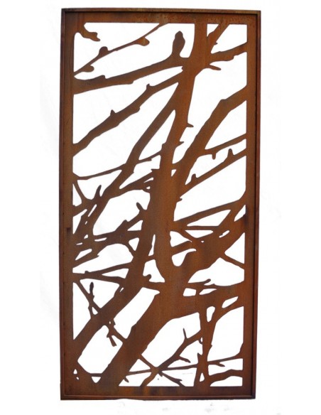 Sichtschutzwand und Rankhilfe für den Naturgarten