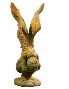 Steinguss Engelfrau  "Rachel" hockend , 114 cm hoch Rosteffekt